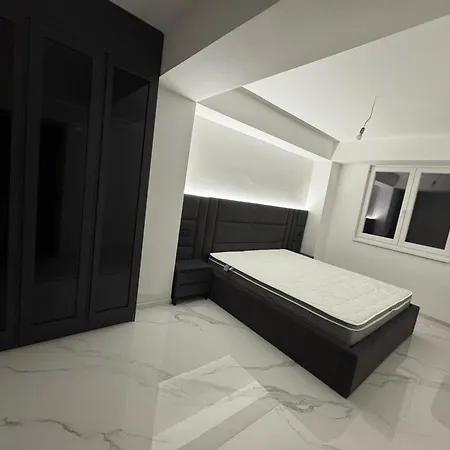 Apartment Royal