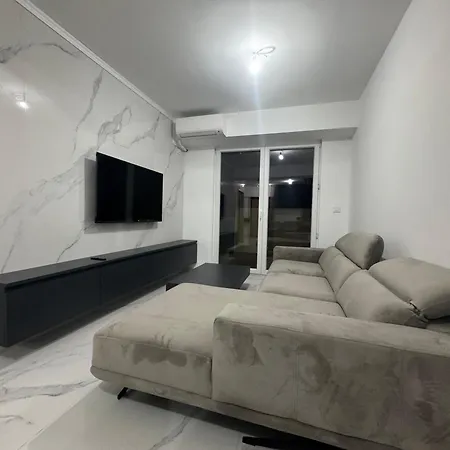 Royal Apartment