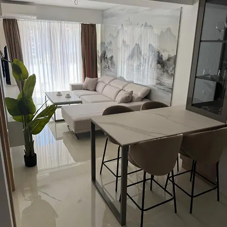 Apartment Royal *